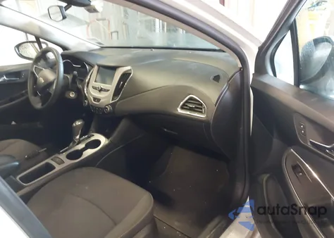 2017 Chevrolet Cruze Ls Auto z USA, uszkodzony, nr VIN 1G1BC5SM5H7140456